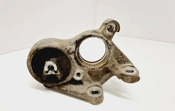 Citroen C4 II Driveshaft support bearing bracket 9684500180