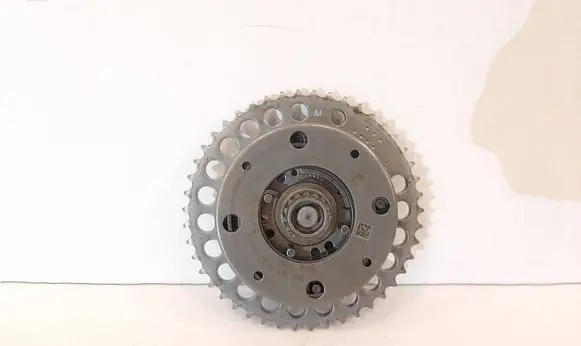 BMW 1 F40 Camshaft 8629907 11368629907