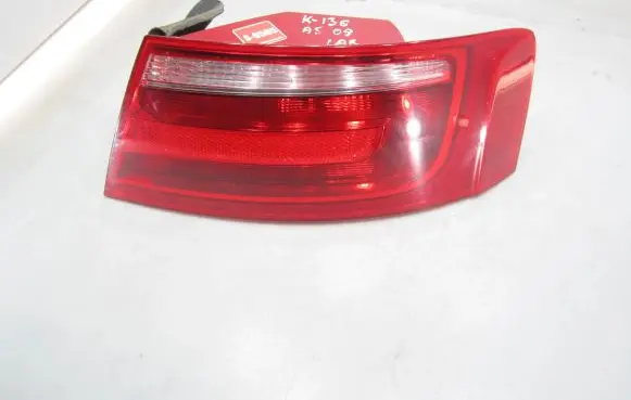Audi A5 8T 8F Rear/tail lights 8T0945096 AU484