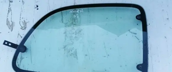 Nissan Micra Rear side window
