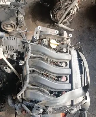 Renault Megane II Engine 
