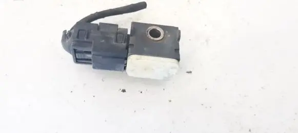 KIA Carens II Airbag deployment crash/impact sensor 959301d000 47060111
