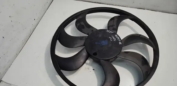 Jeep Grand Cherokee (WK) Electric radiator cooling fan 1335199 A9300105431
