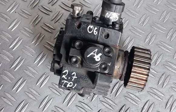 Audi A6 S6 C6 4F Fuel injection high pressure pump 0445010154