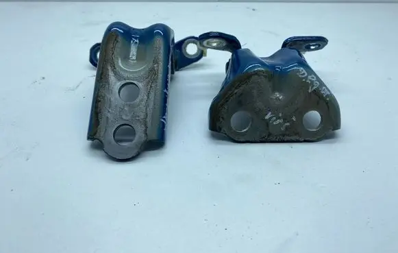 Subaru Outback (BT) Rear door hinge set 60079AG00B 60079AN000