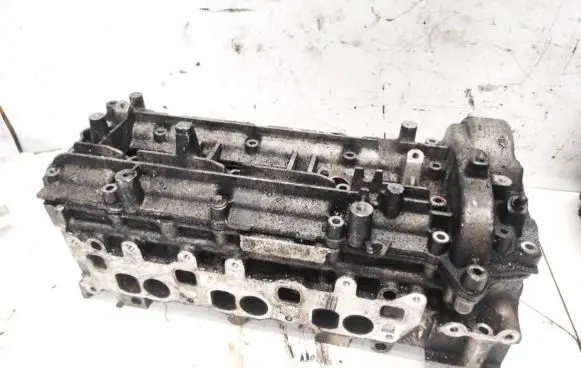 Mercedes-Benz CLS C219 Engine head R6420163901