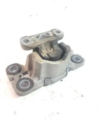 Volvo XC60 Engine mount bracket 31316876