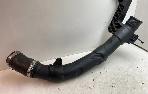 Audi Q3 8U Intercooler hose/pipe 5N0145840J