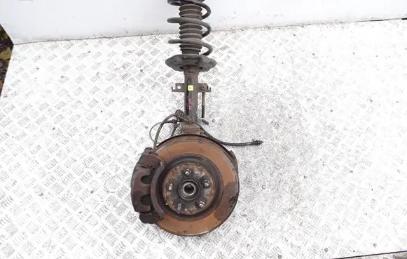 Front wheel hub spindle knuckle