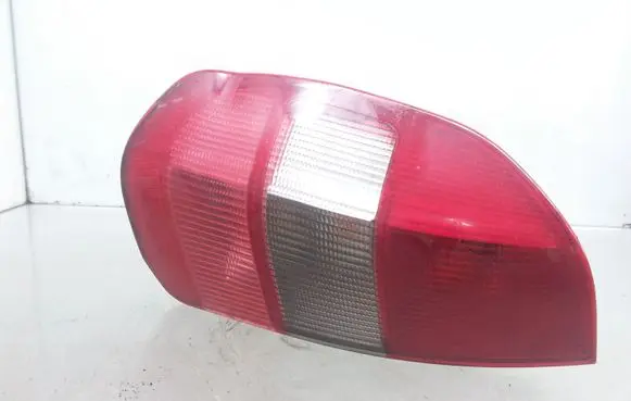Mitsubishi Space Star Rear/tail lights MR911209 28760106