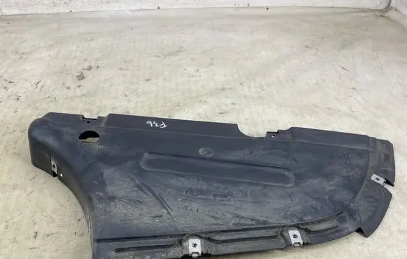 BMW 4 F36 Gran coupe Rear bumper underbody cover/under tray 7260770