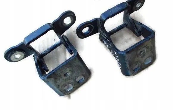 Jeep Cherokee III KJ Rear door hinge set 