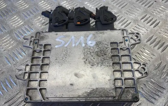 Nissan Qashqai Engine control unit/module MEC951110 240310JR9