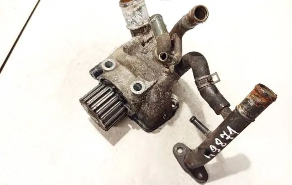 Mazda 5 Water pump 