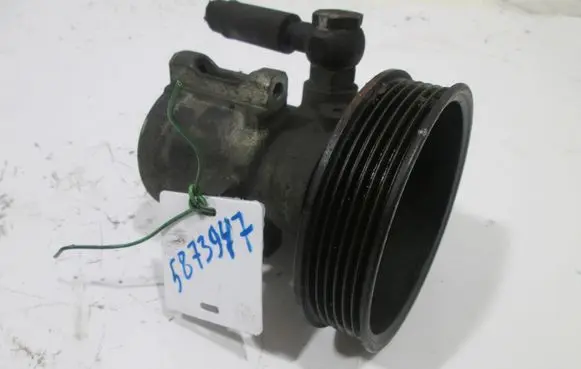 Volkswagen Golf IV Power steering pump 1J0422154C 26016947 26066369