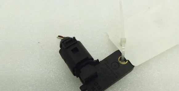Volkswagen PASSAT B7 Brake pedal sensor switch 1K0945459A