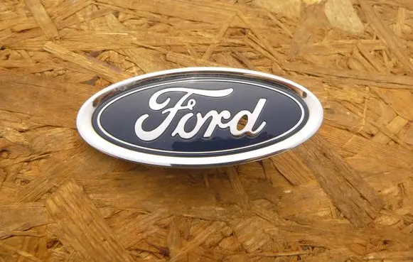 Ford Fiesta Manufacturer badge logo/emblem C1BB8B262AA C1BB-8B262-AA