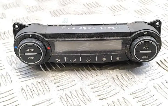 KIA Ceed Climate control unit 972501H602 DD2029