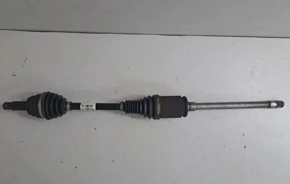BMW 3 F30 F35 F31 Front driveshaft 7597694
