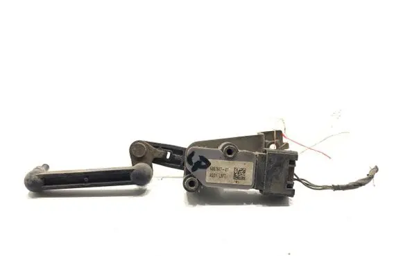 BMW X6 F16 Headlight/headlamp level sensor 6867646