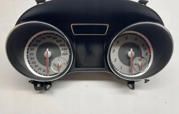 Mercedes-Benz CLA C117 X117 W117 Speedometer (instrument cluster) A1179007500