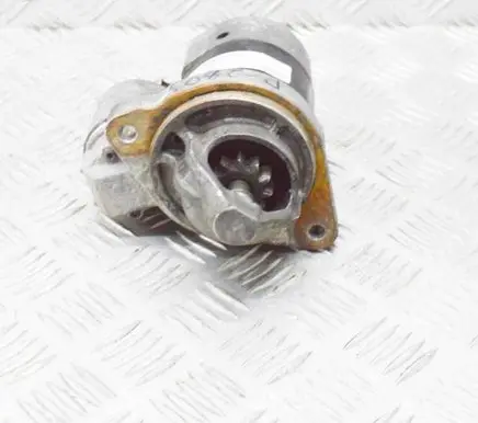Ford Focus Starter motor CV6T11000GA