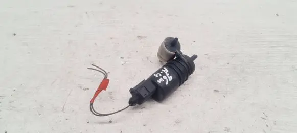Audi A4 S4 B5 8D Windscreen/windshield washer pump