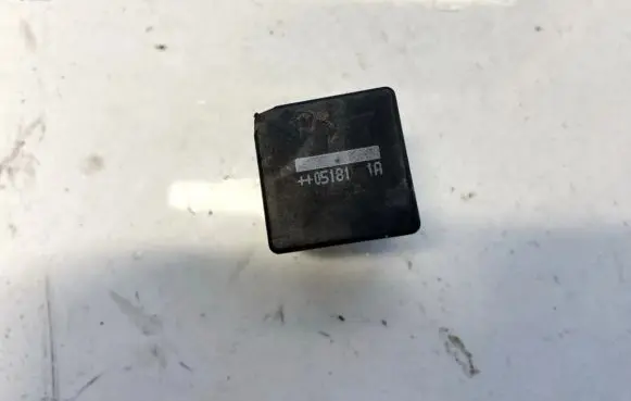 Ford Mondeo Mk III Other relay 2s7t14b192aa 2s7t-14b192-aa