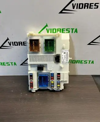 Volvo S60 Fuse module 30786848