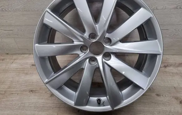 Volvo XC90 R19 alloy rim 31362276