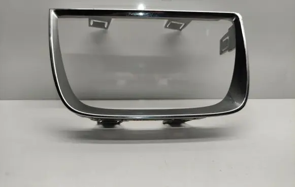 Chevrolet Camaro Rear/tail light trim molding 92198053
