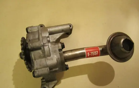 Audi A3 S3 8P Oil pump 03G115105