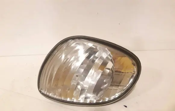 Toyota Corolla E110 Front indicator light