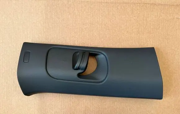 Volkswagen ID. Buzz (B) pillar trim (top) 1T5867244A