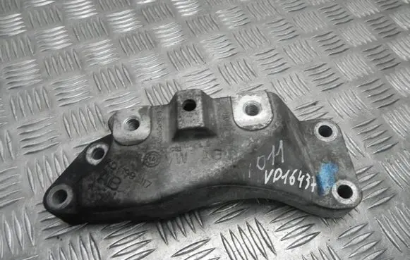 Volkswagen Jetta IV Engine mounting bracket 1K0199117AB VD16437