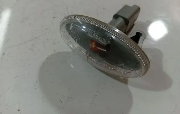 Peugeot Expert Front fender indicator light 9680057480