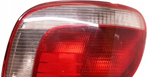 Toyota Yaris Rear/tail lights