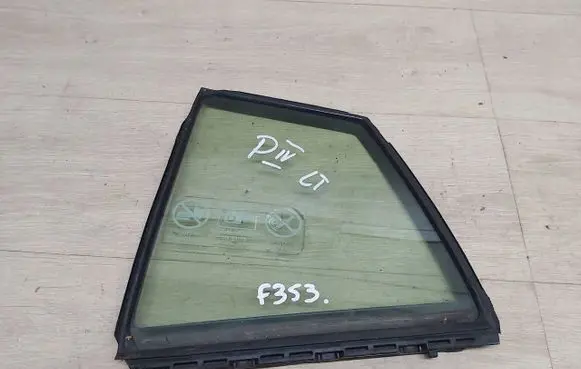 Toyota Prius (XW50) Sliding door window/glass 