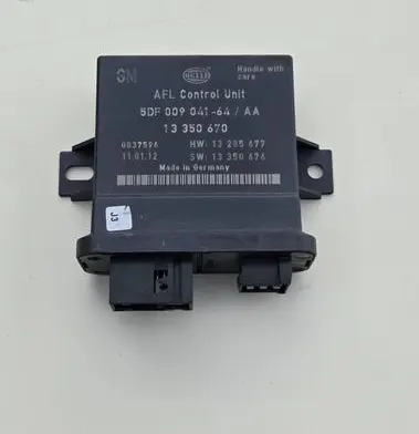 Opel Insignia A Xenon control unit/module 13350670