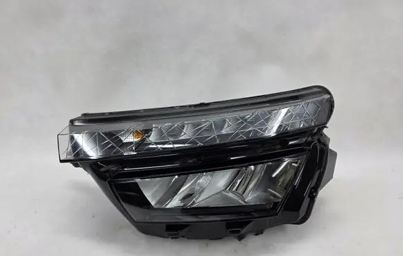 Skoda Kamiq Headlight/headlamp 658941015