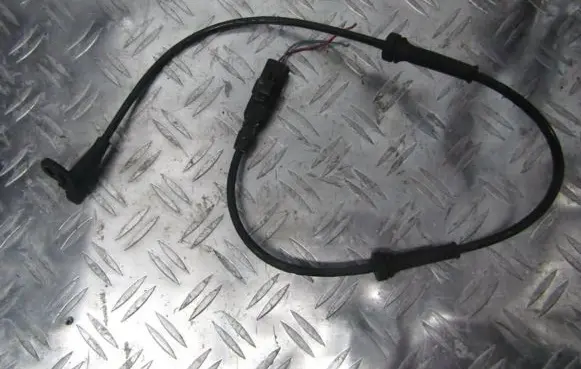 Citroen C4 I ABS brake wheel speed sensor 9652310580 81145a03