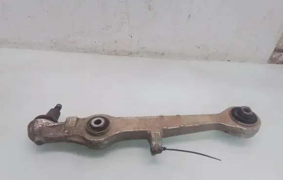 Volkswagen PASSAT B5.5 Front lower control arm/wishbone