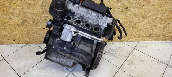 Volkswagen Golf V Engine CAX