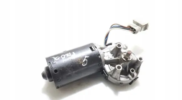 Renault Megane I Wiper motor 0390241352
