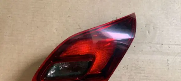 Opel Astra J Tailgate rear/tail lights