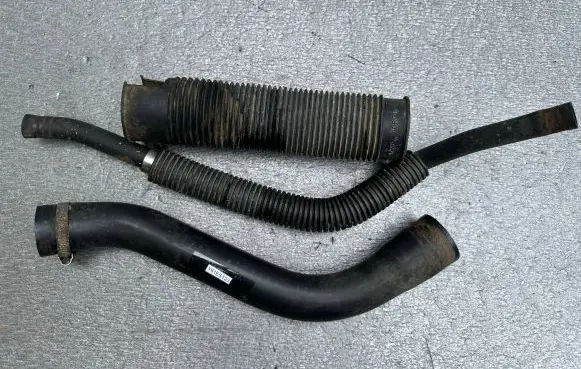 Nissan Patrol Y61 Fuel tank filler neck pipe 17228VB800 17226VB000 1729540R00