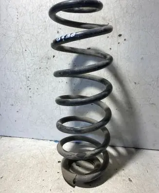 Peugeot 3008 I Rear coil spring