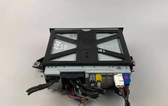 Audi A5 CD/DVD changer 8W0035021C