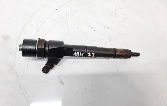 Fuel injector