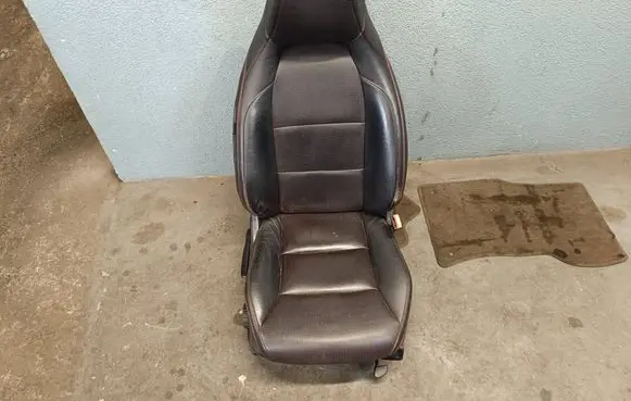 Mercedes-Benz CLA C117 X117 W117 Front driver seat 
